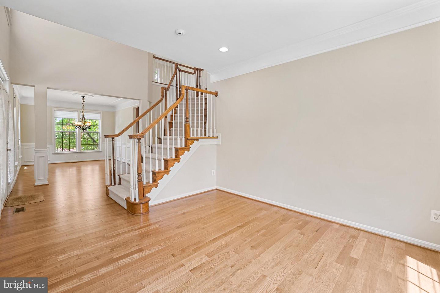 21565 Center Point Cir Property Photo 10