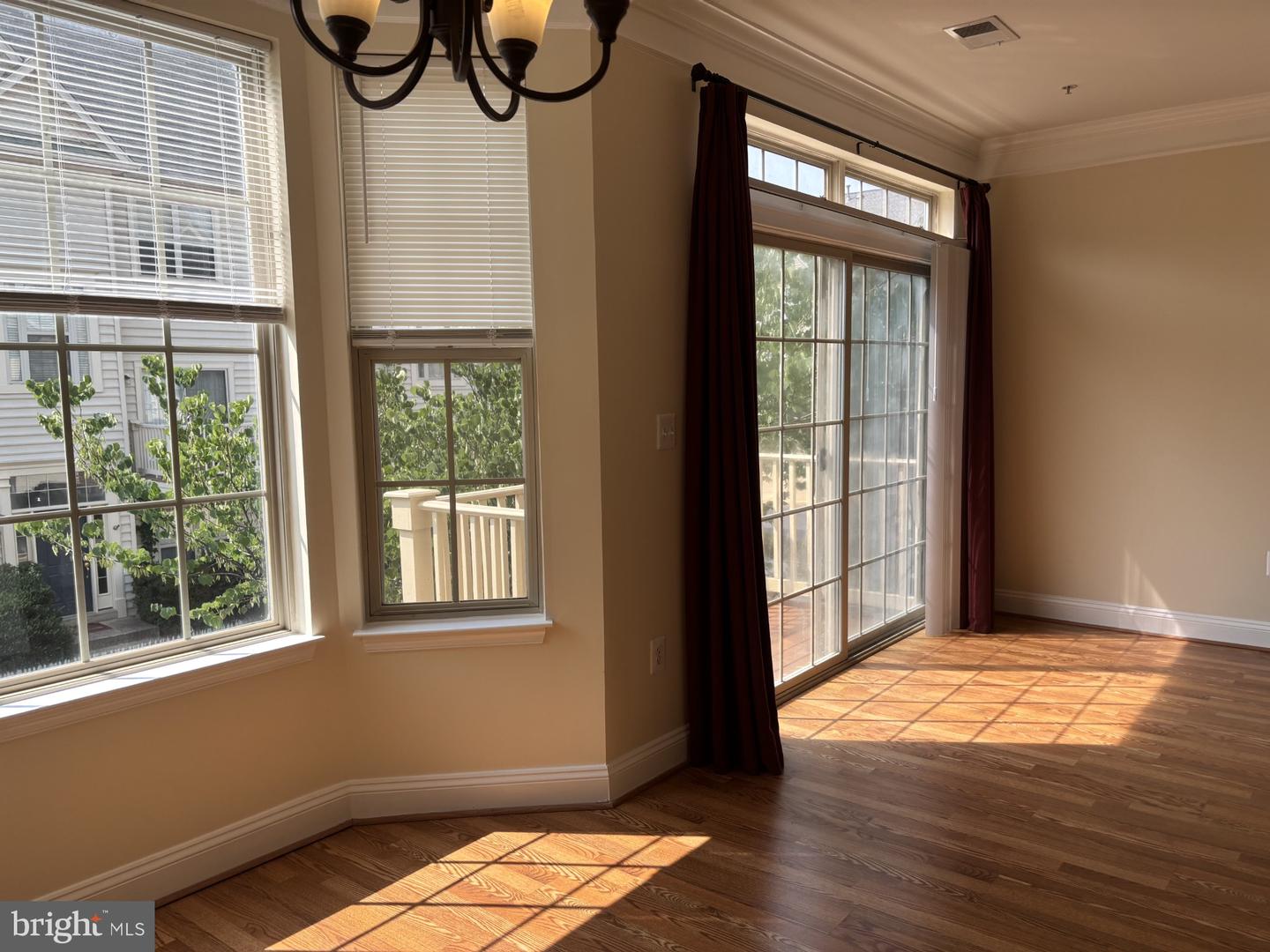 VALO2131518 Property Photo 1