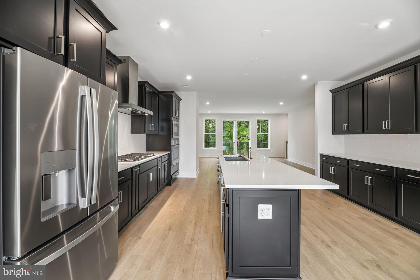 42223 Picasso Sq #homesite 4332 Property Photo 6