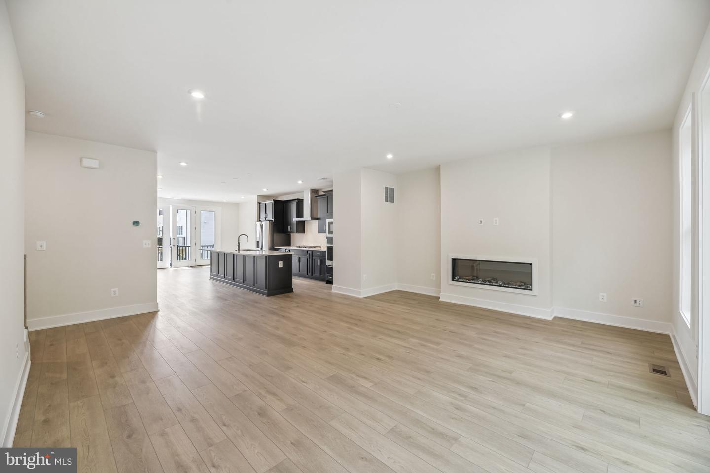 42223 Picasso Sq #homesite 4332 Property Photo 17