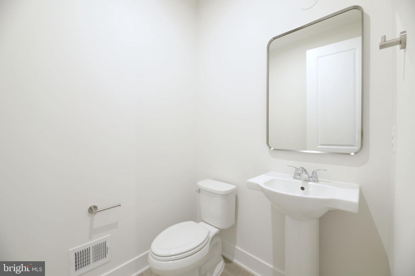 42223 Picasso Sq #homesite 4332 Property Photo 20