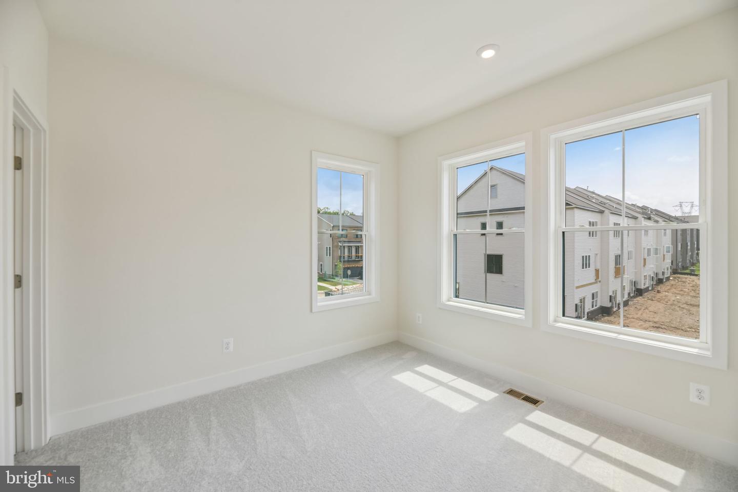 42223 Picasso Sq #homesite 4332 Property Photo 27