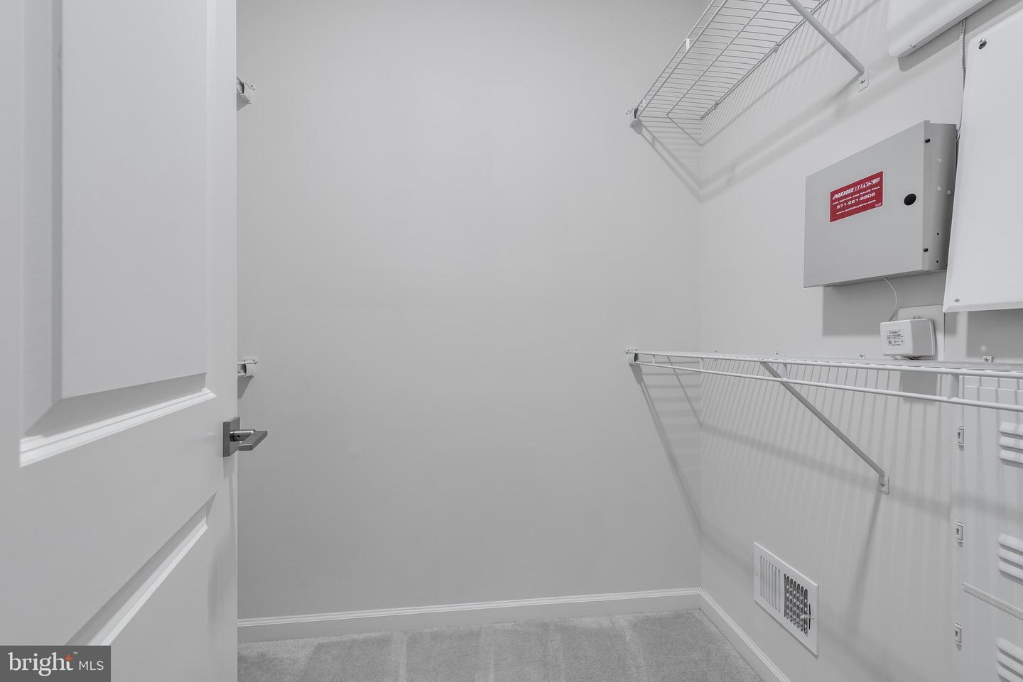23290 Milltown Knoll Sq #118 Property Photo 17