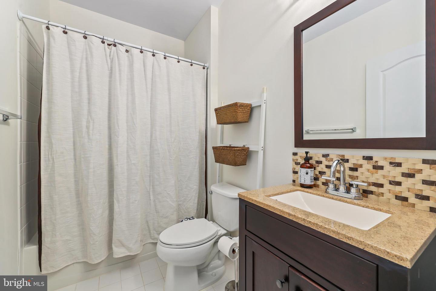 43245 Barnstead Dr Property Photo 43