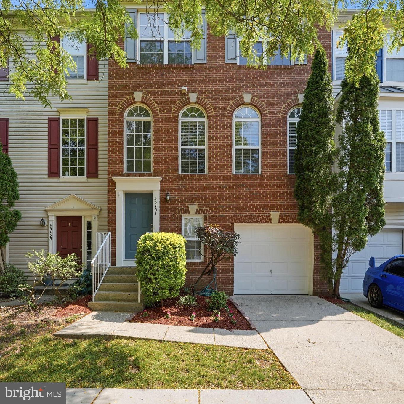 43451 Laidlow St Property Photo 1