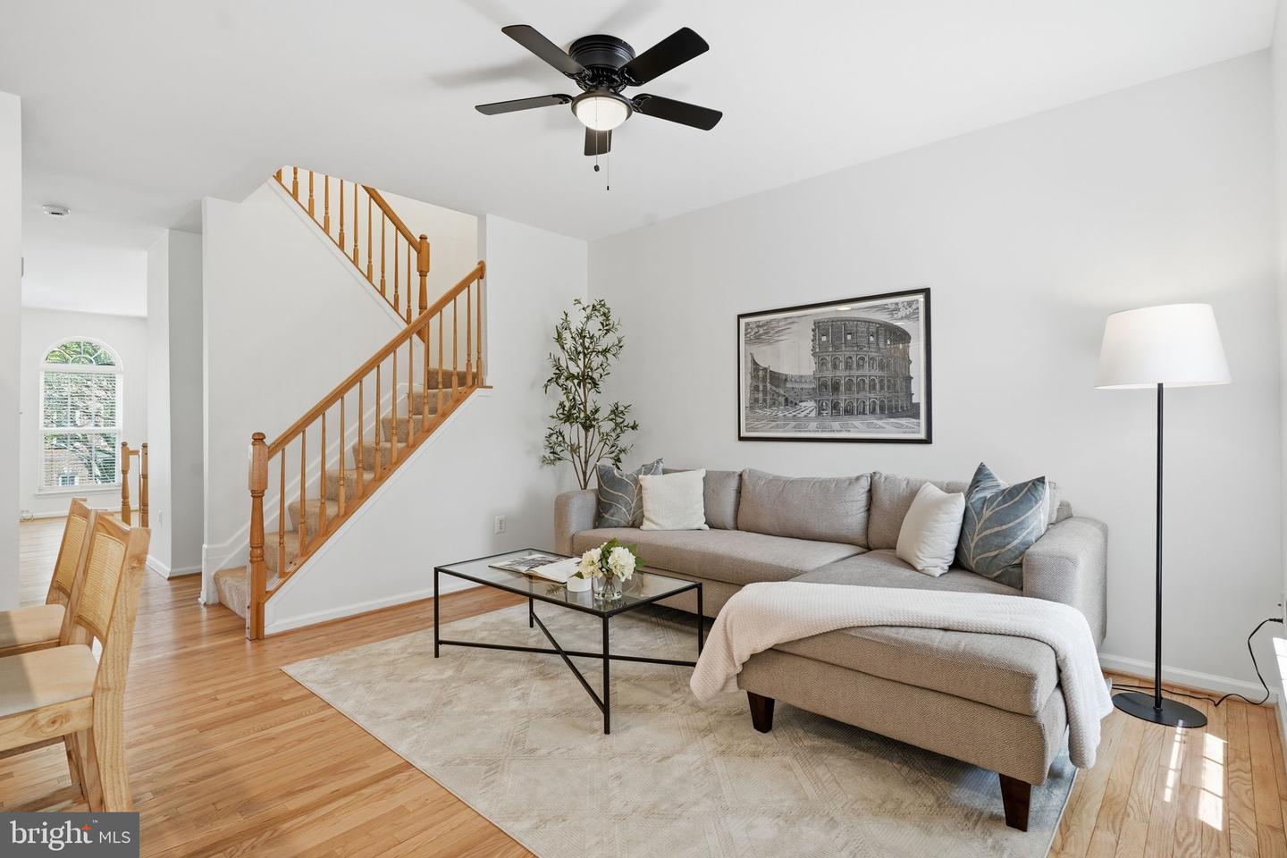 43451 Laidlow St Property Photo 13