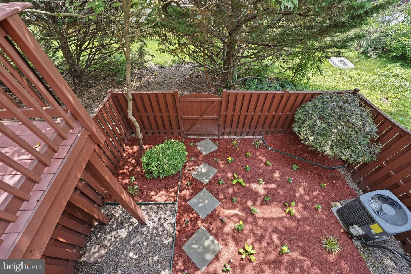 43451 Laidlow St Property Photo 36