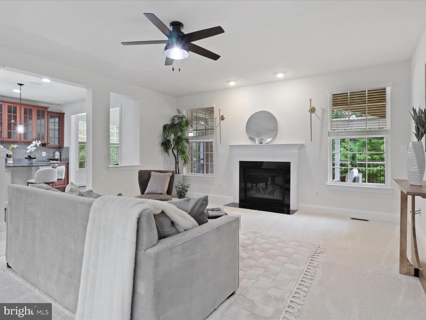 41595 Revival Dr Property Photo 12