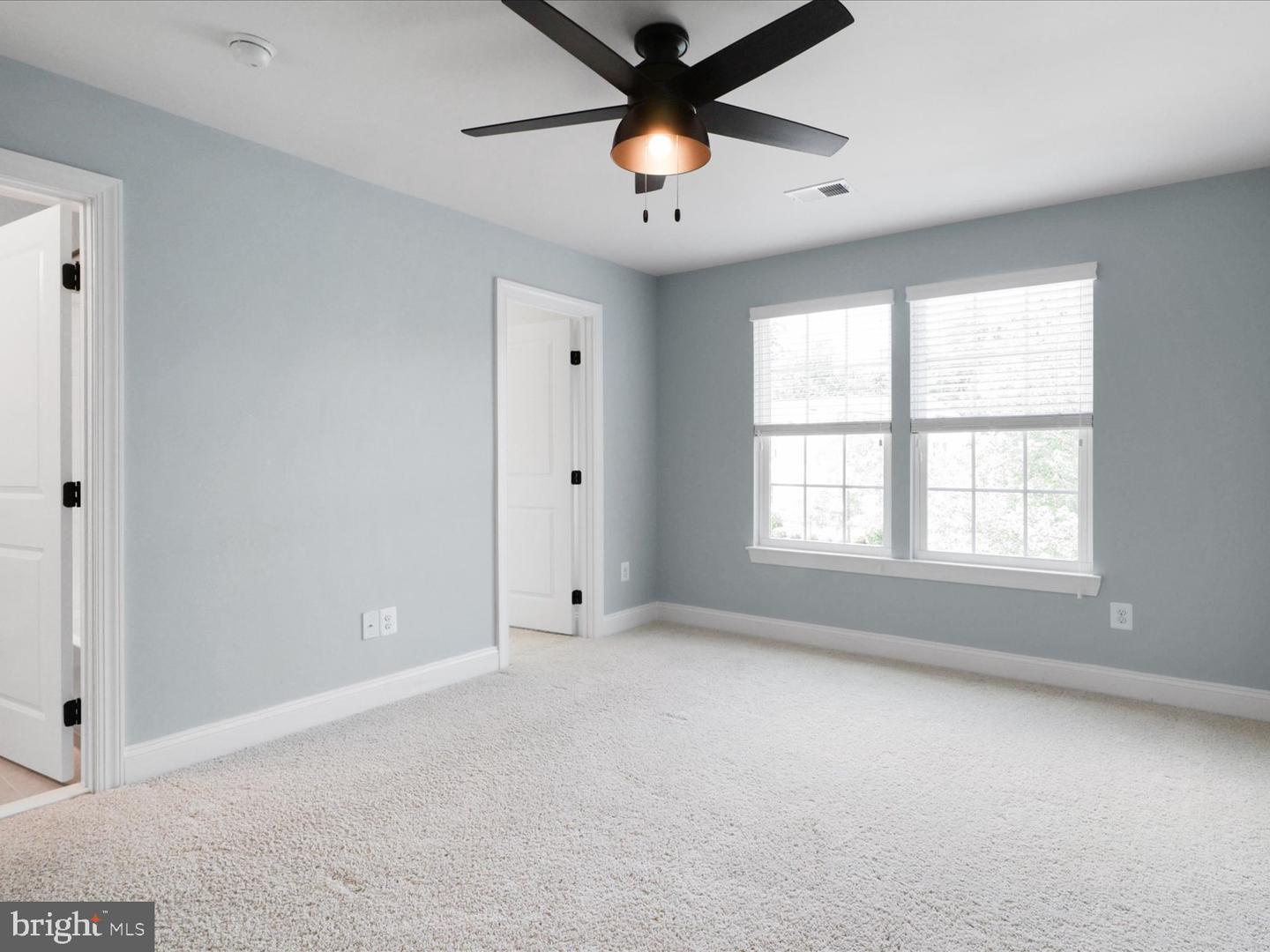 41595 Revival Dr Property Photo 54