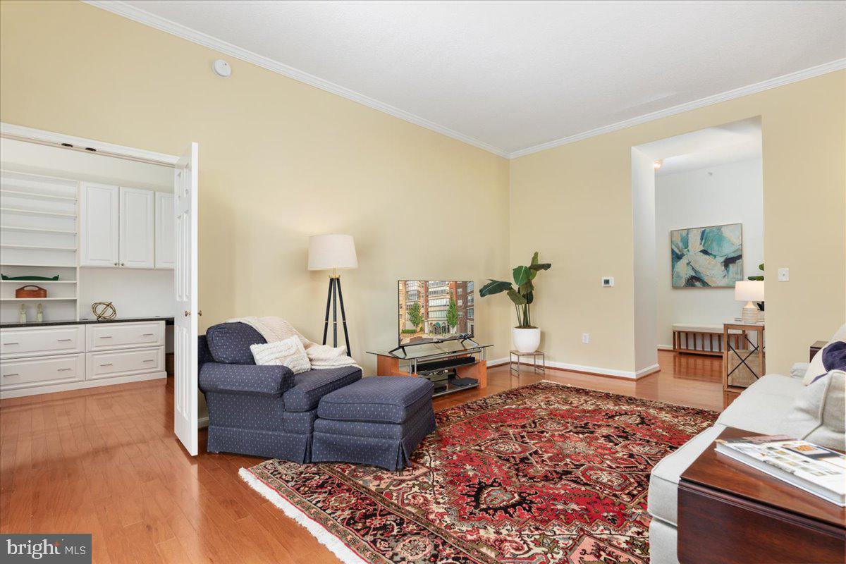 19370 Magnolia Grove Sq #l04 Property Photo 6