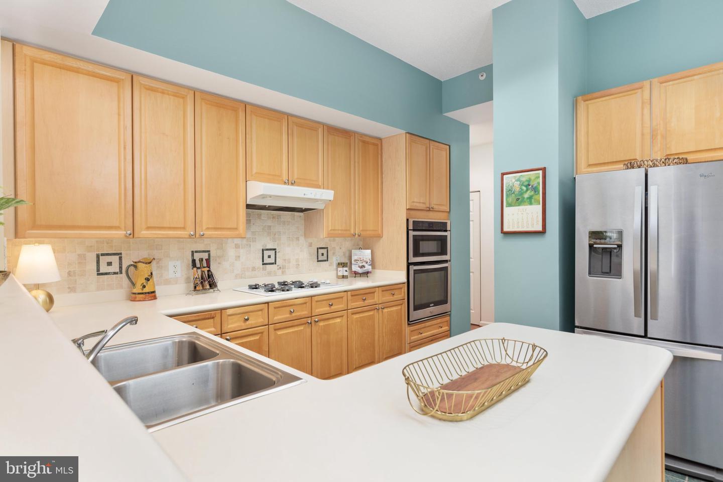 19370 Magnolia Grove Sq #l04 Property Photo 12