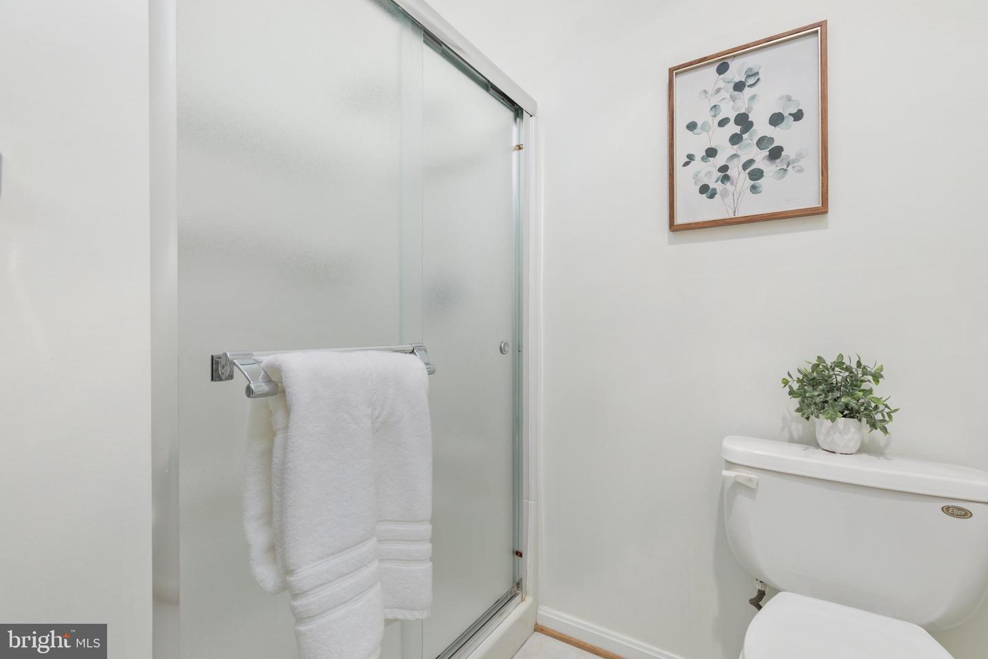 19370 Magnolia Grove Sq #l04 Property Photo 22