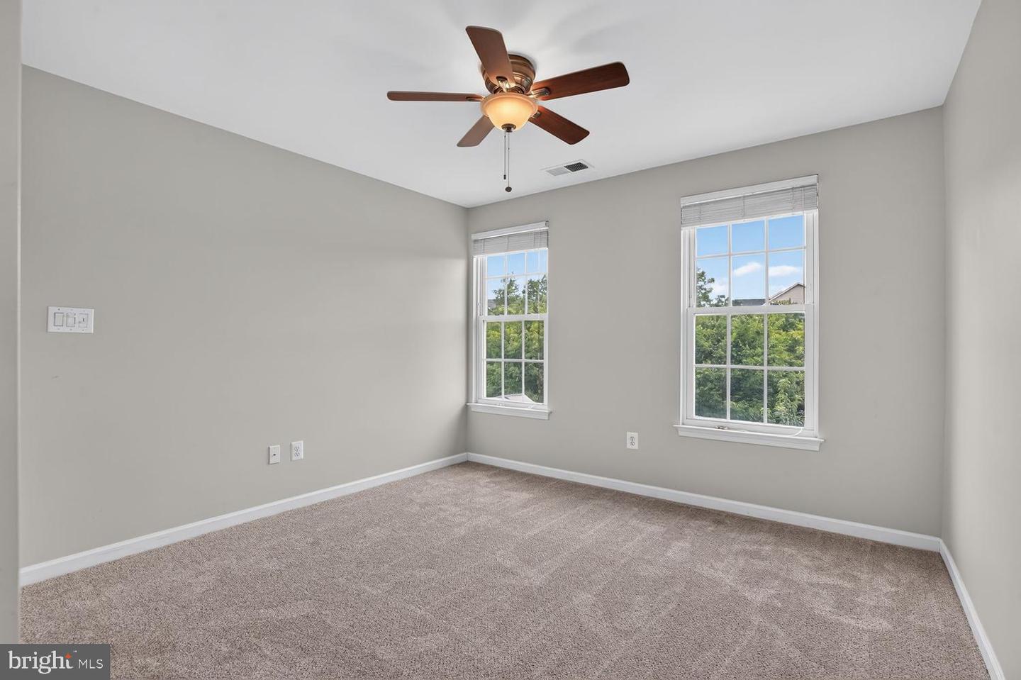 42538 Neighborly Ln Property Photo 51