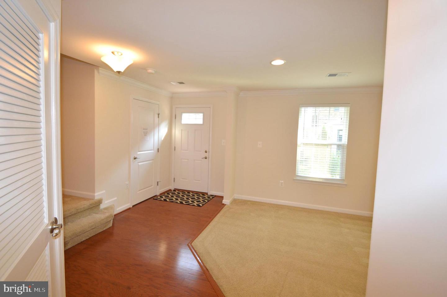 42618 Drazenovich Epoch Ter Property Photo 9