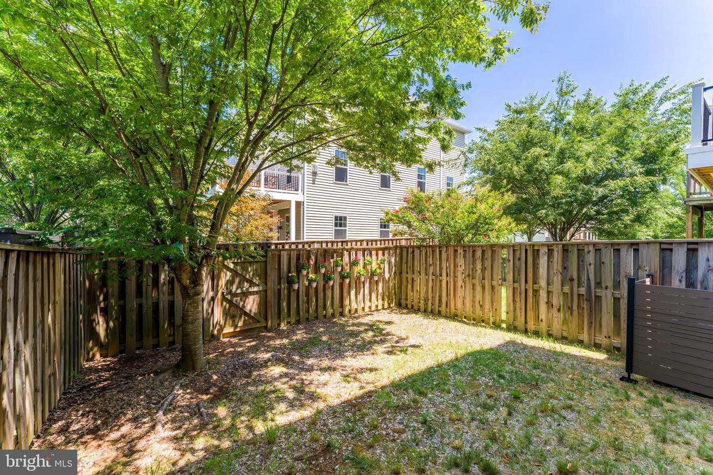 24753 Gracehill Ter Property Photo 36