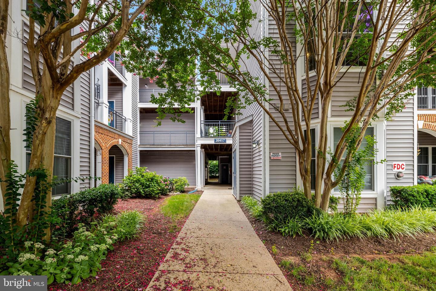 20417 Riverbend Sq #201 Property Photo 3