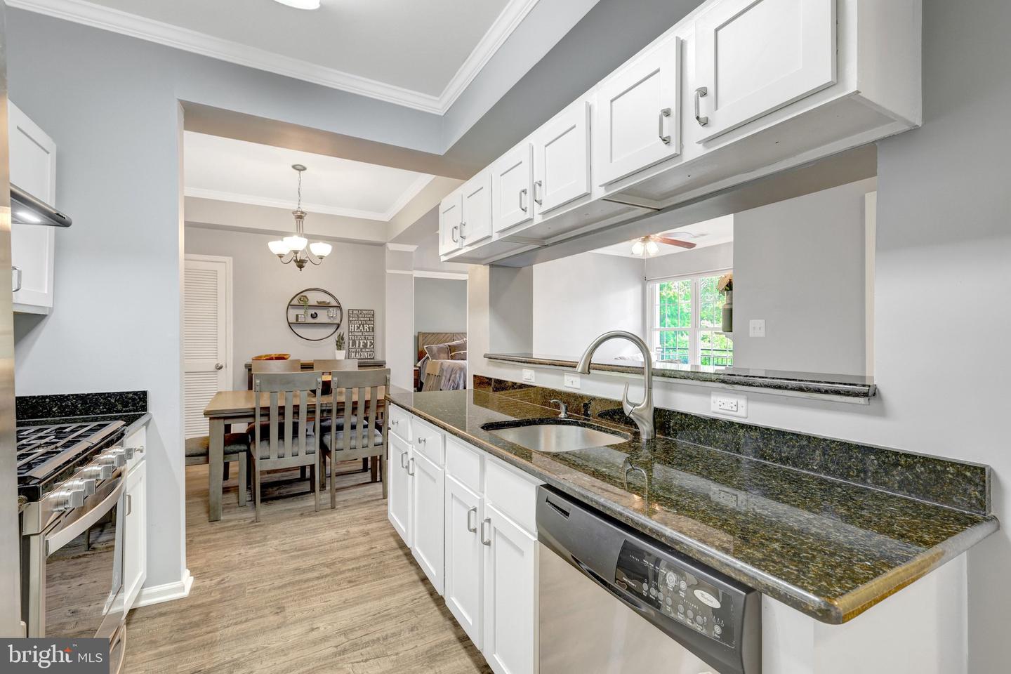 20417 Riverbend Sq #201 Property Photo 15