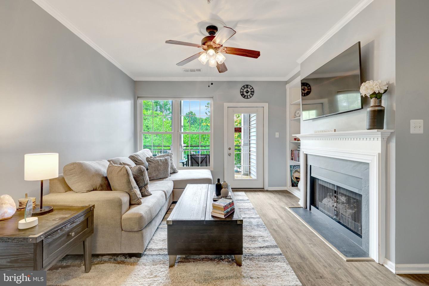 20417 Riverbend Sq #201 Property Photo 19