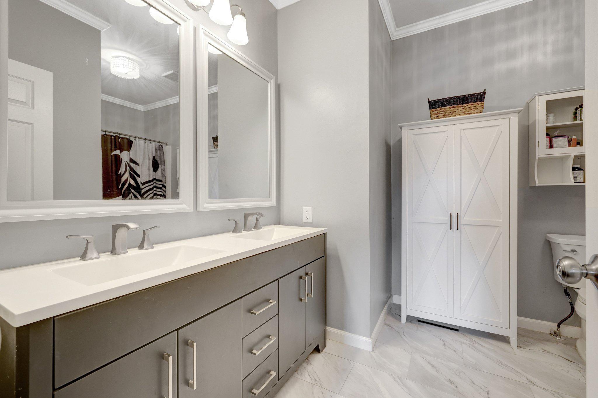20417 Riverbend Sq #201 Property Photo 27