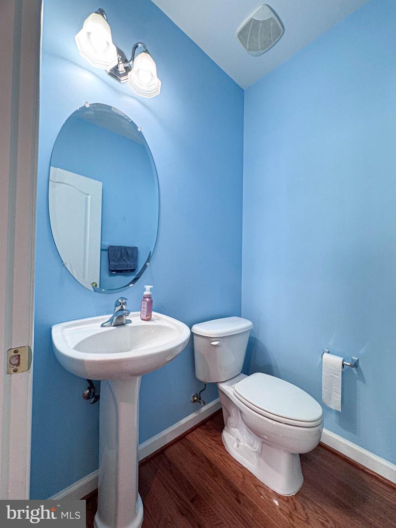 22827 Oakgrove Rd Property Photo 42