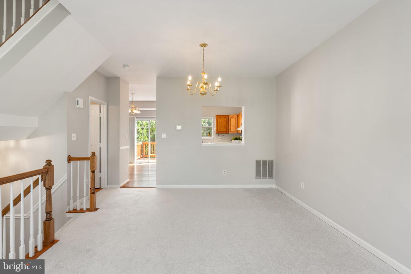 45477 Baggett Ter Property Photo 10
