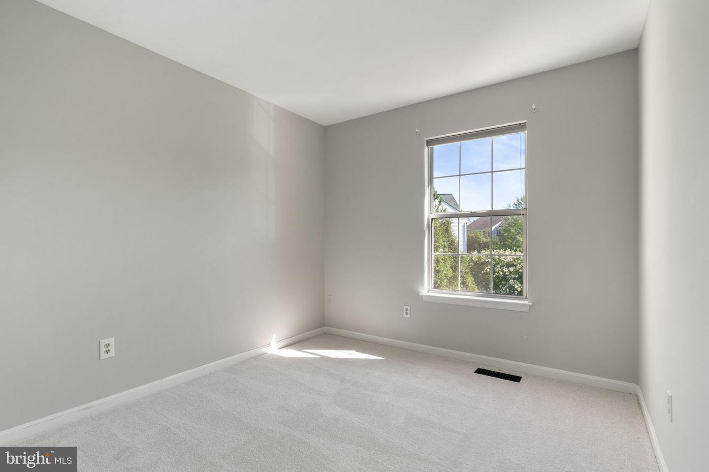 45477 Baggett Ter Property Photo 22