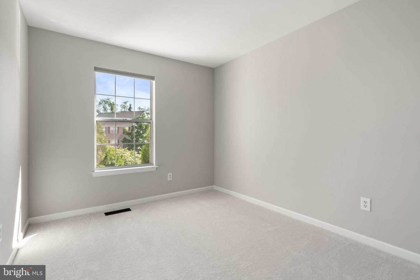 45477 Baggett Ter Property Photo 30