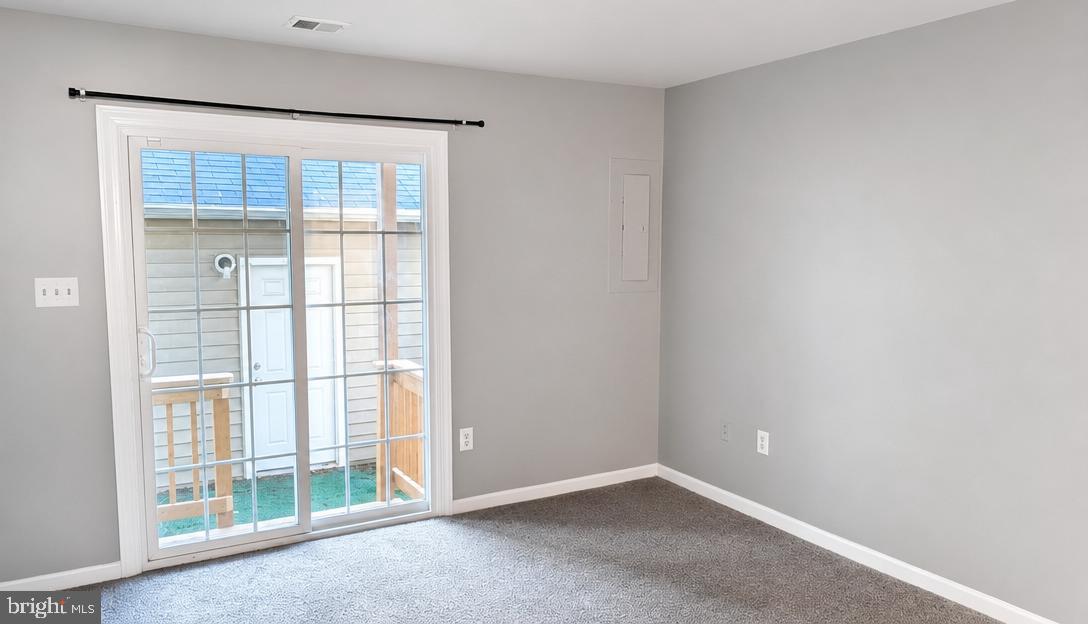 22963 Whitehall Ter Property Photo 10