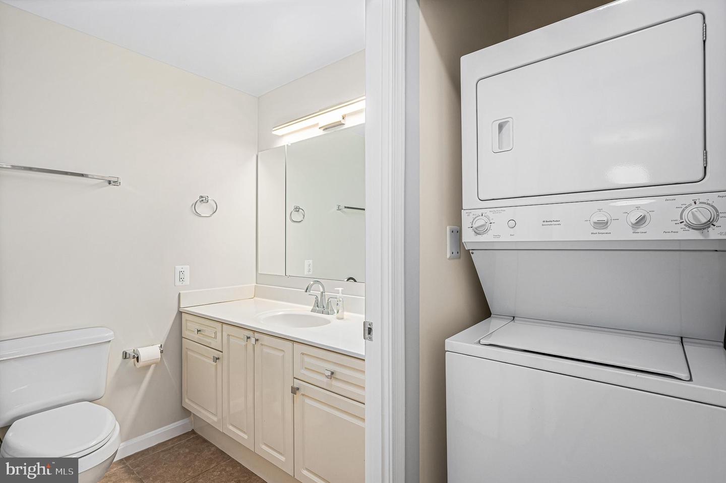 19355 Cypress Ridge Ter #714 Property Photo 24