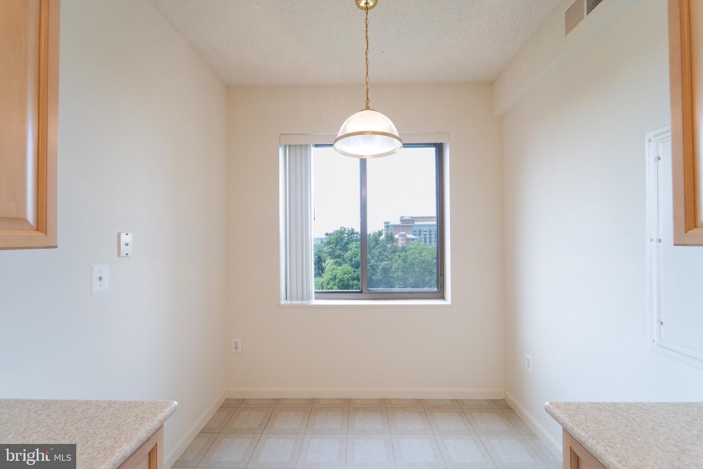 19355 Cypress Ridge Ter #905 Property Photo 16