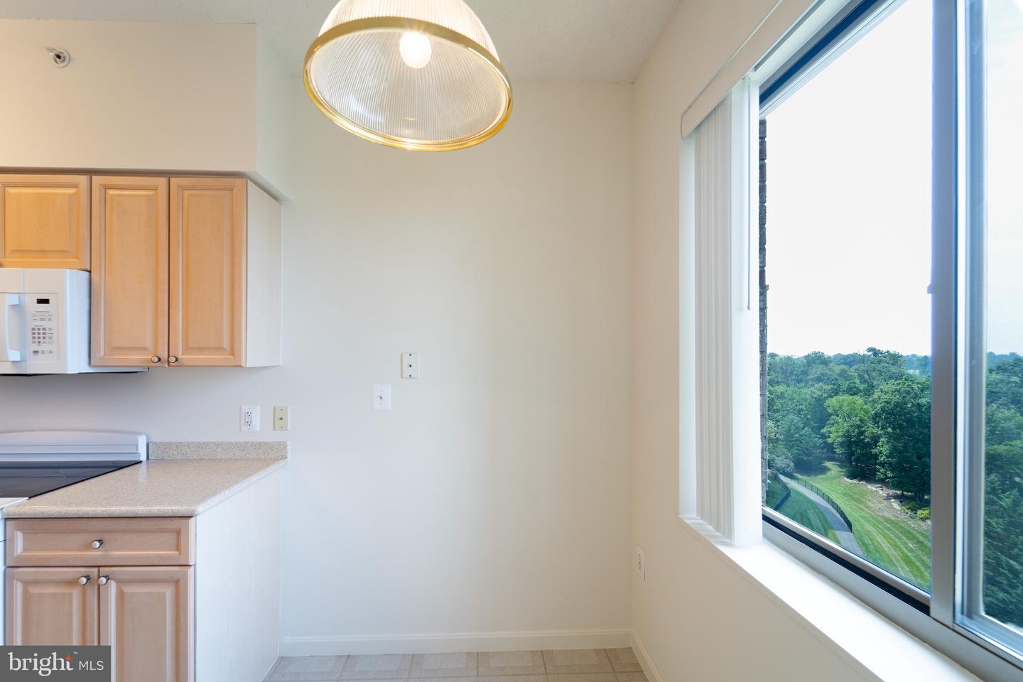 19355 Cypress Ridge Ter #905 Property Photo 17