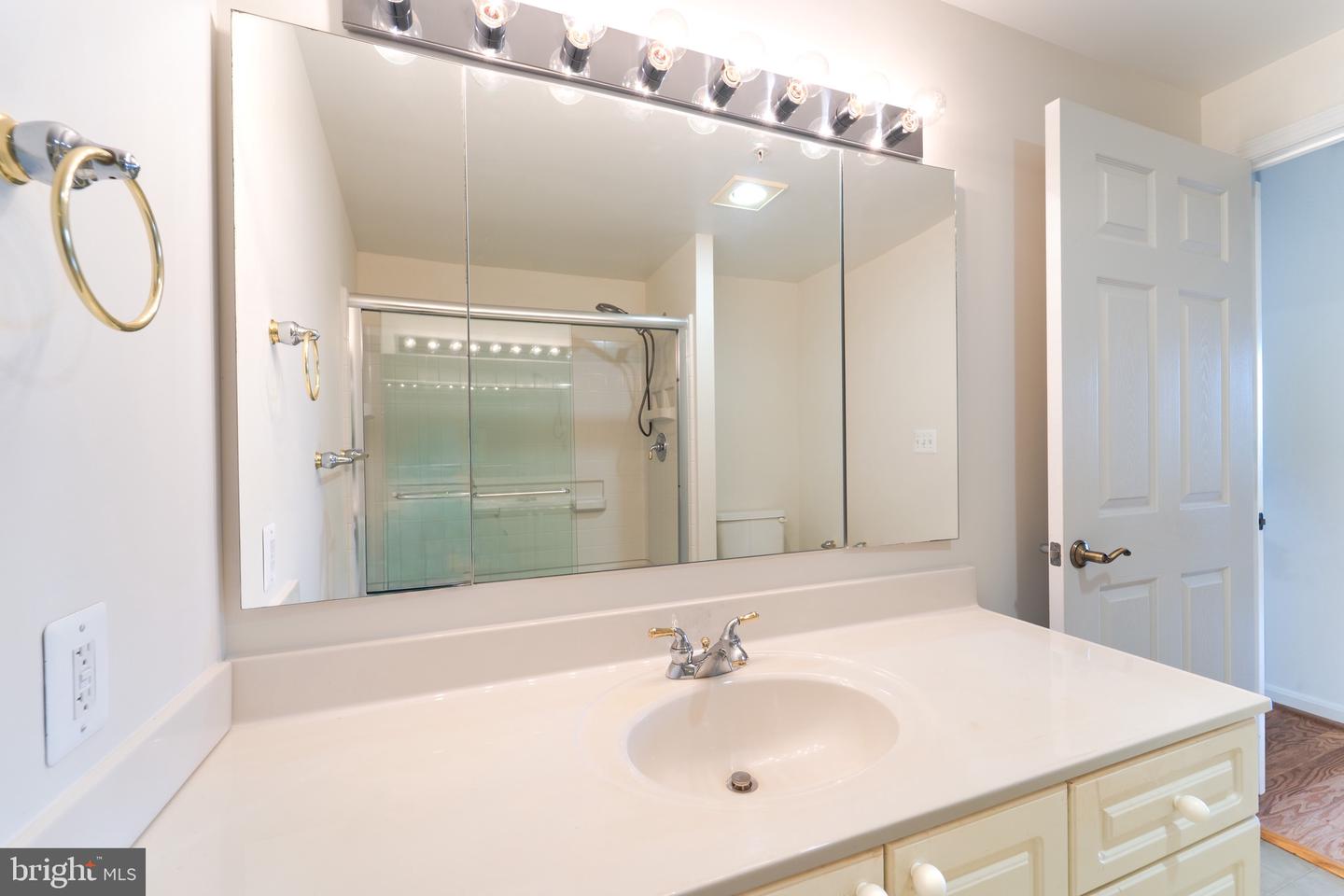 19355 Cypress Ridge Ter #905 Property Photo 28