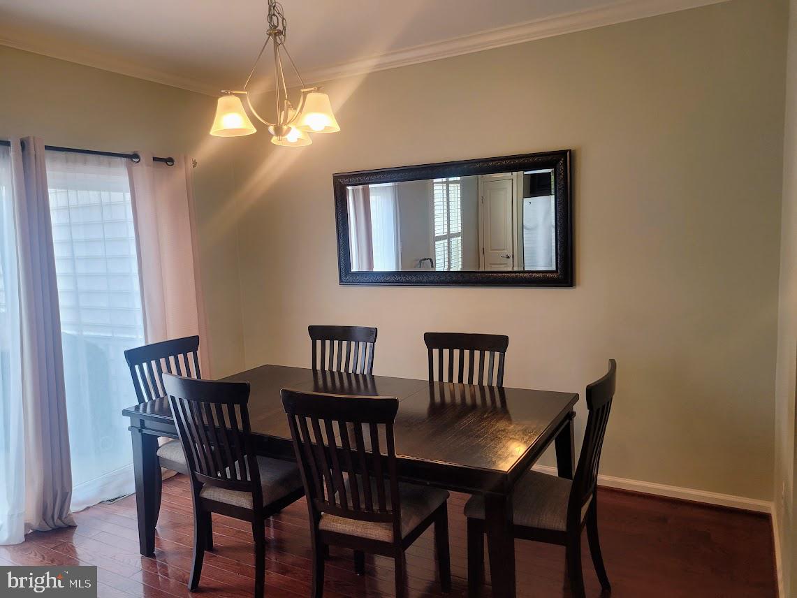 45954 Iron Oak Ter Property Photo 4