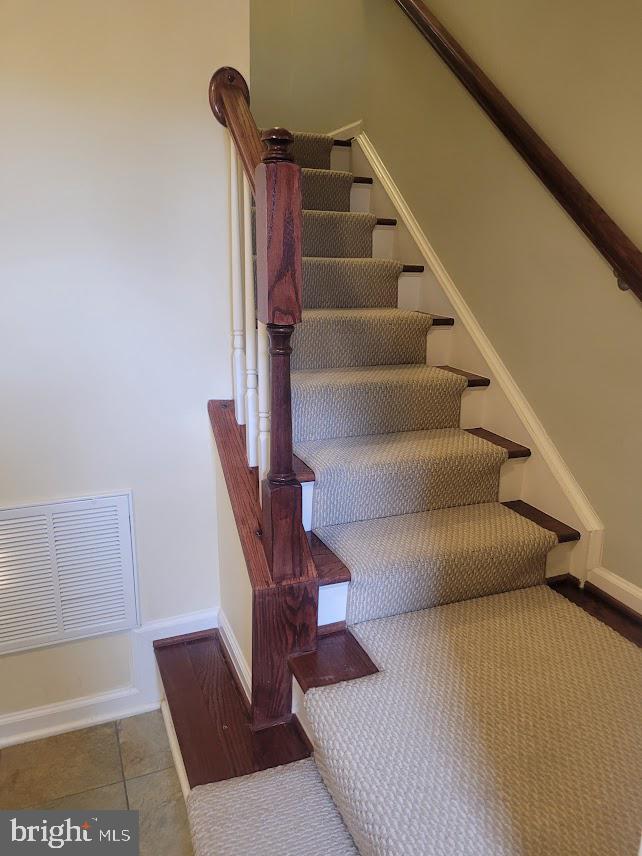 45954 Iron Oak Ter Property Photo 8