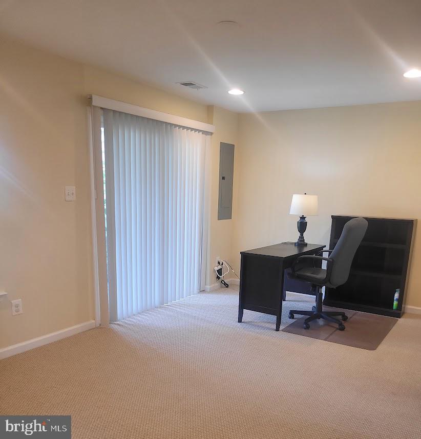 45954 Iron Oak Ter Property Photo 28