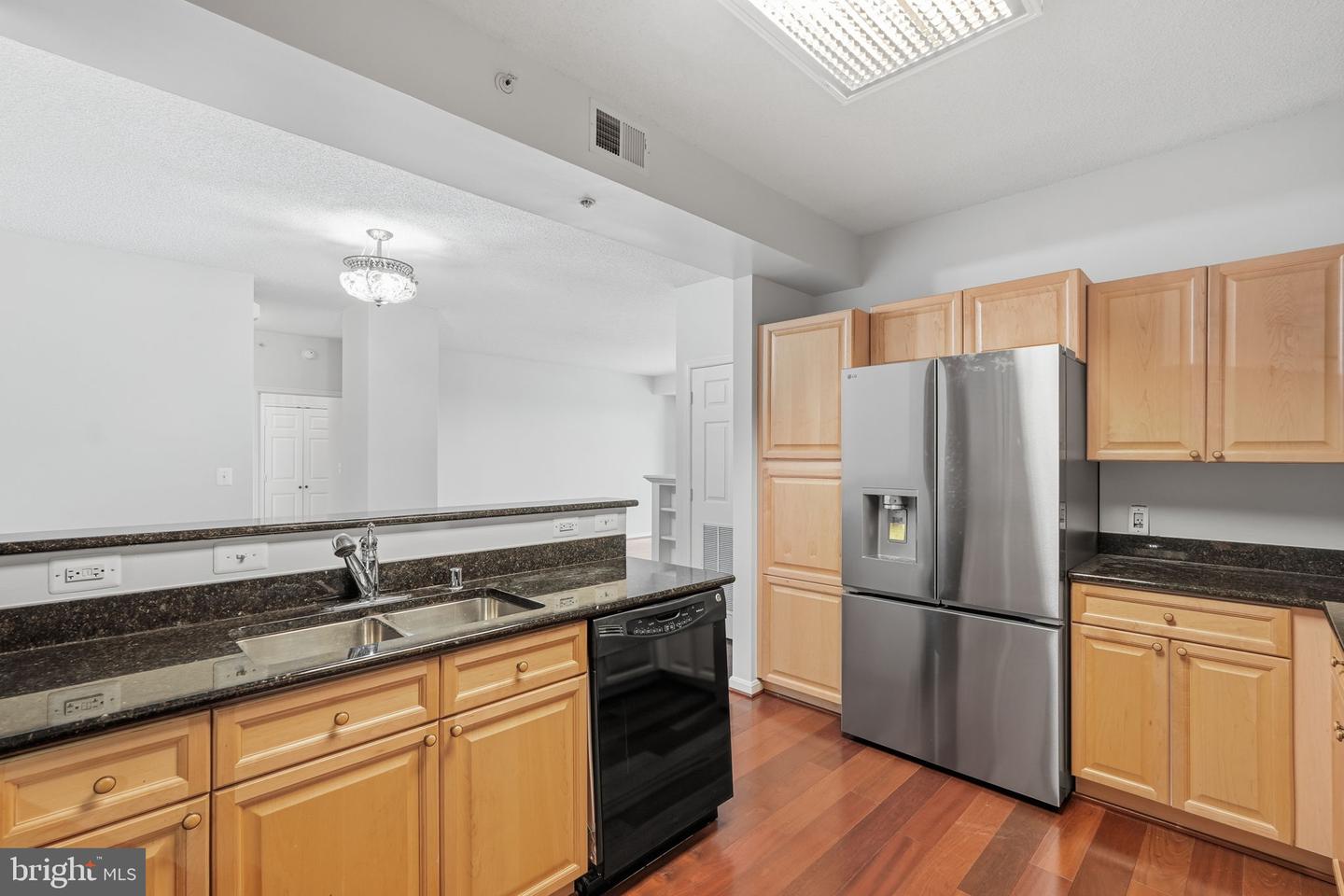 19355 Cypress Ridge Ter #408 Property Photo 14
