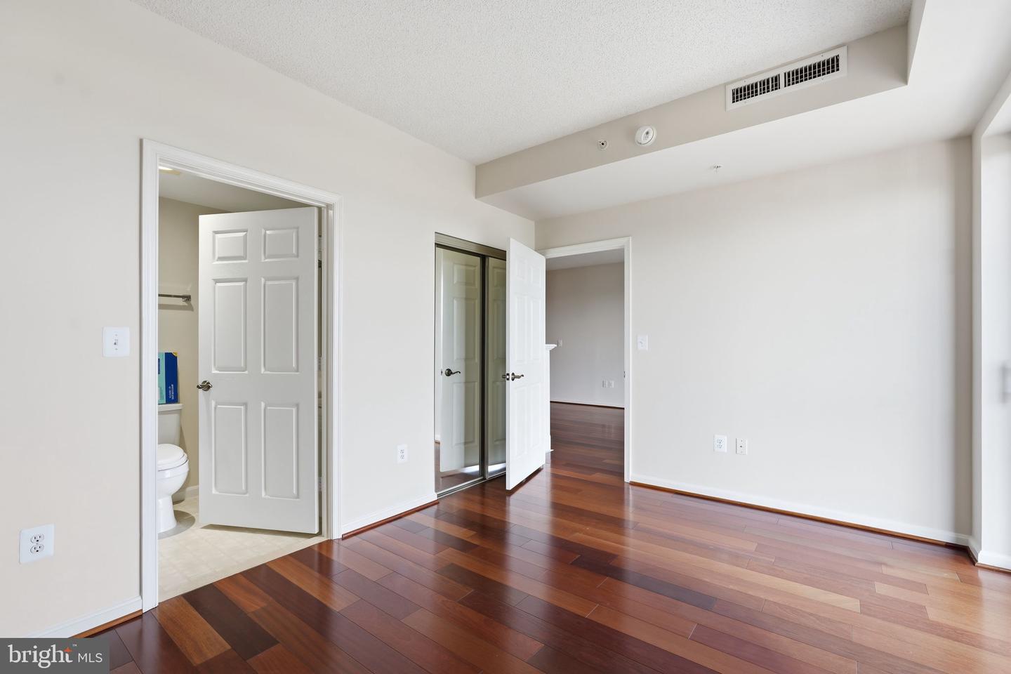 19355 Cypress Ridge Ter #408 Property Photo 16