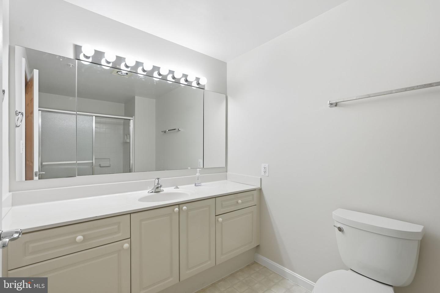 19355 Cypress Ridge Ter #408 Property Photo 21