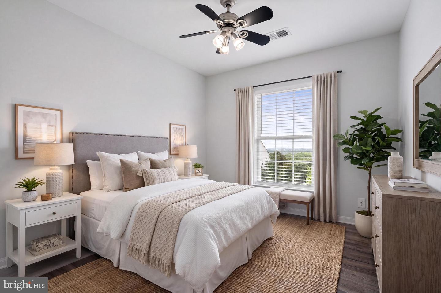 508 Legrace Ter Ne Property Photo 21
