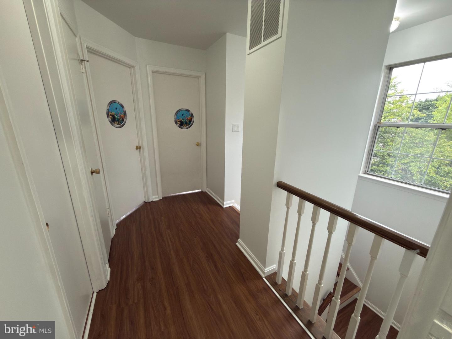 46760 Hobblebush Ter Property Photo 37