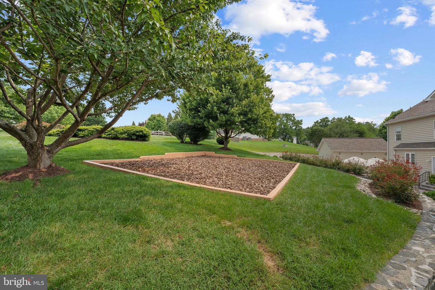 38800 Bettis Dr Property Photo 77