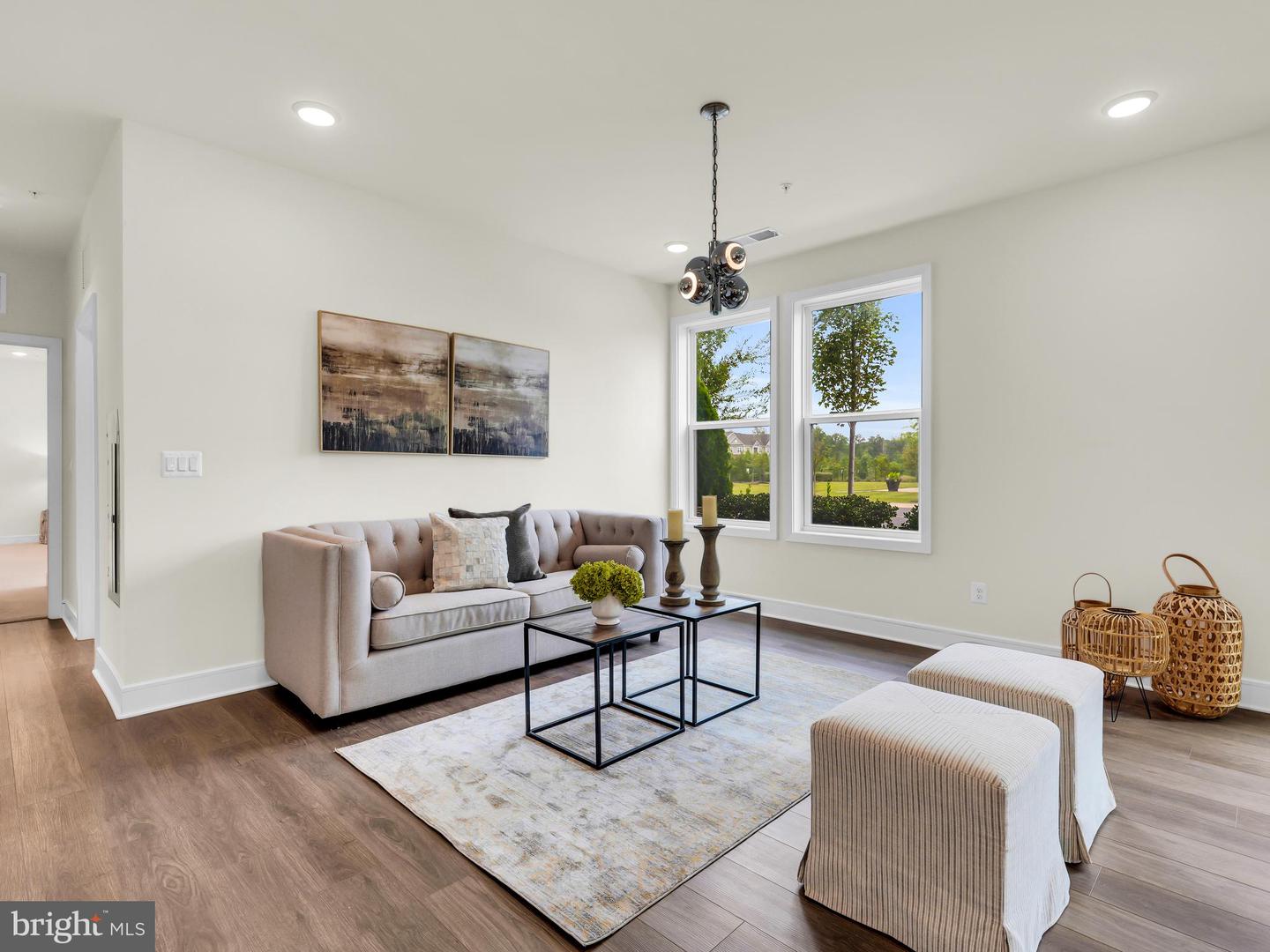 42920 Firefly Sonata Ter #101 Property Photo 1