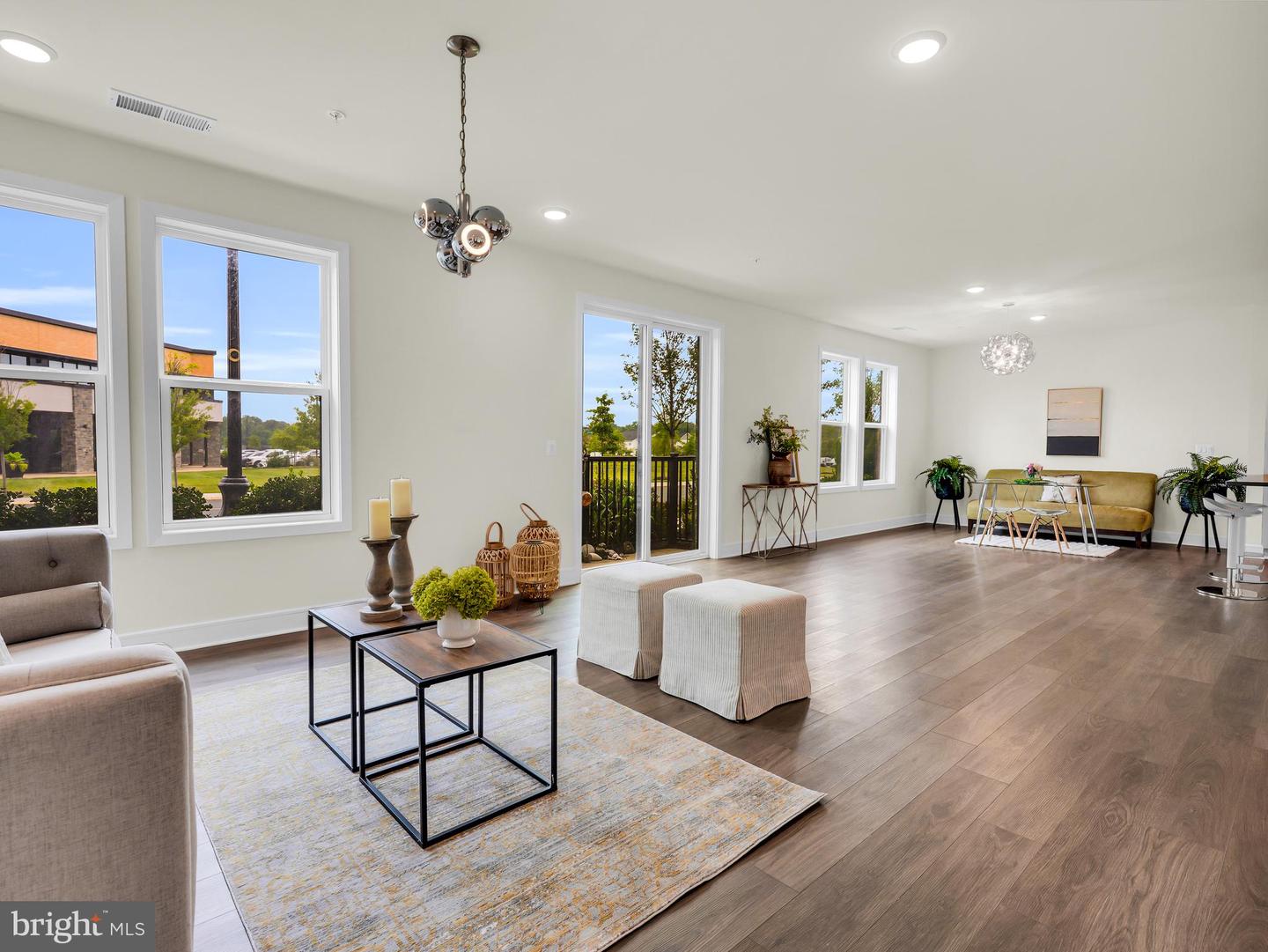 42920 Firefly Sonata Ter #101 Property Photo 10