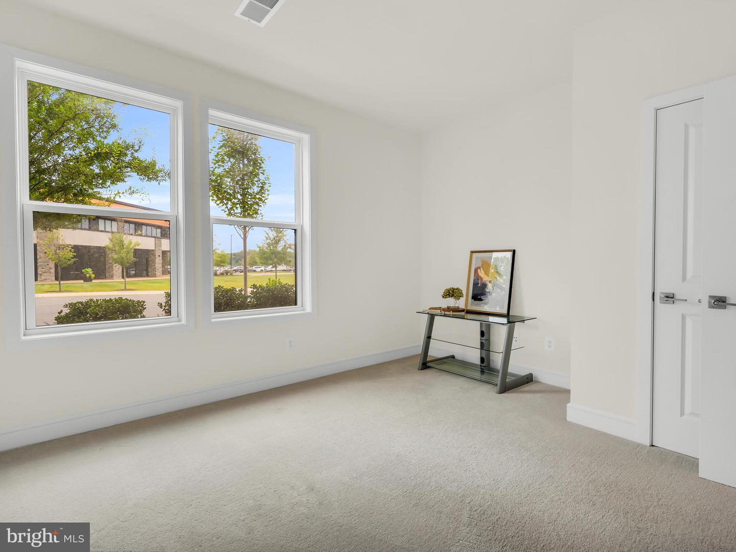 42920 Firefly Sonata Ter #101 Property Photo 19