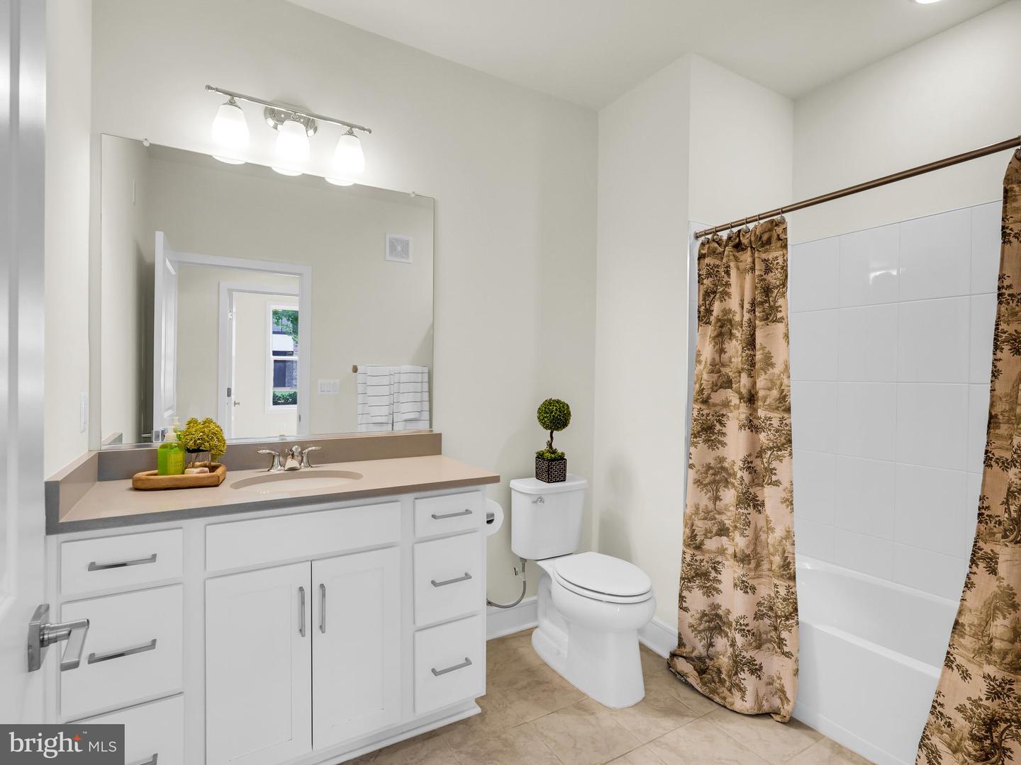 42920 Firefly Sonata Ter #101 Property Photo 20