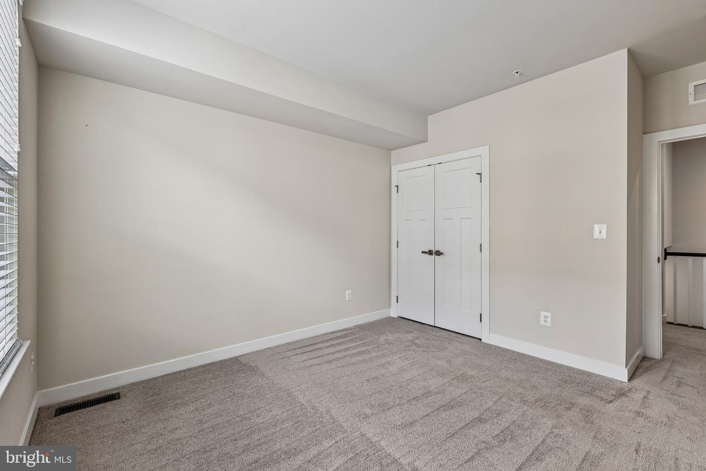 24745 Monk Meadows Ter Property Photo 15
