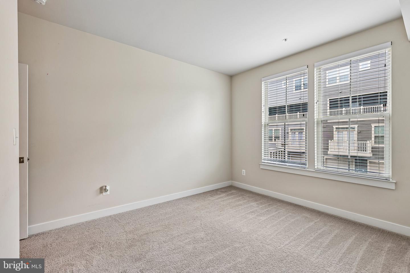 24745 Monk Meadows Ter Property Photo 17