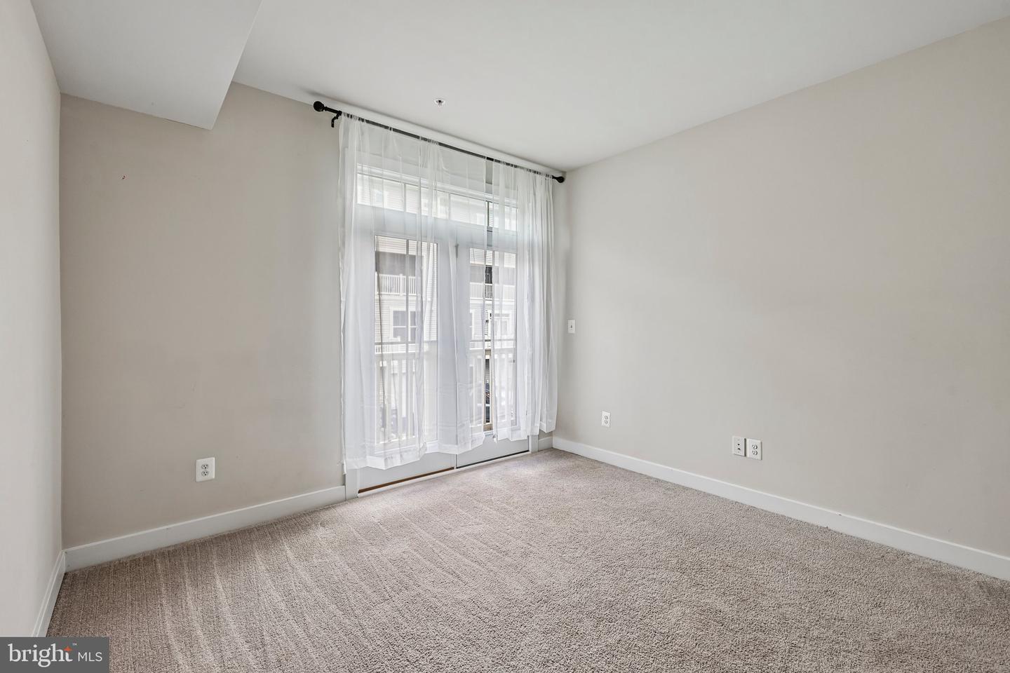24745 Monk Meadows Ter Property Photo 19