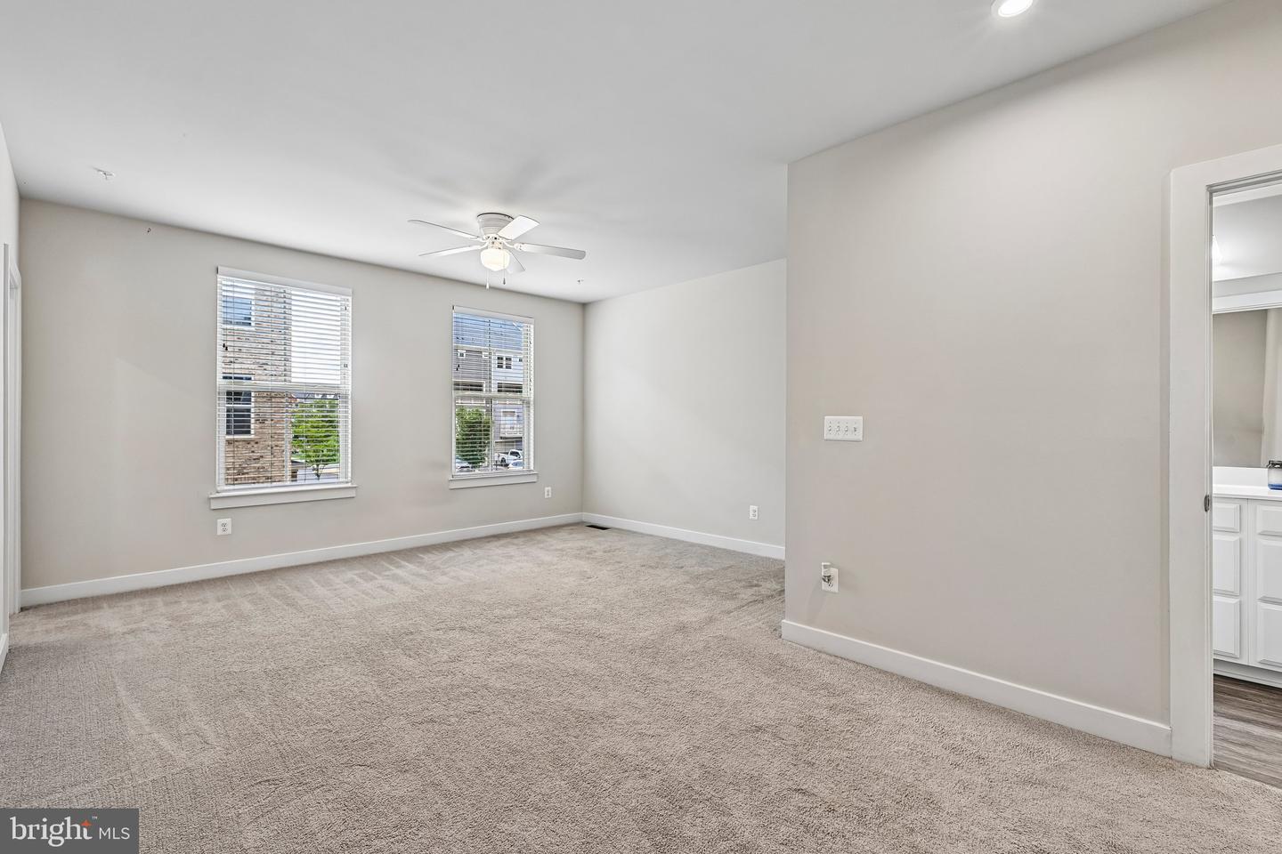 24745 Monk Meadows Ter Property Photo 28