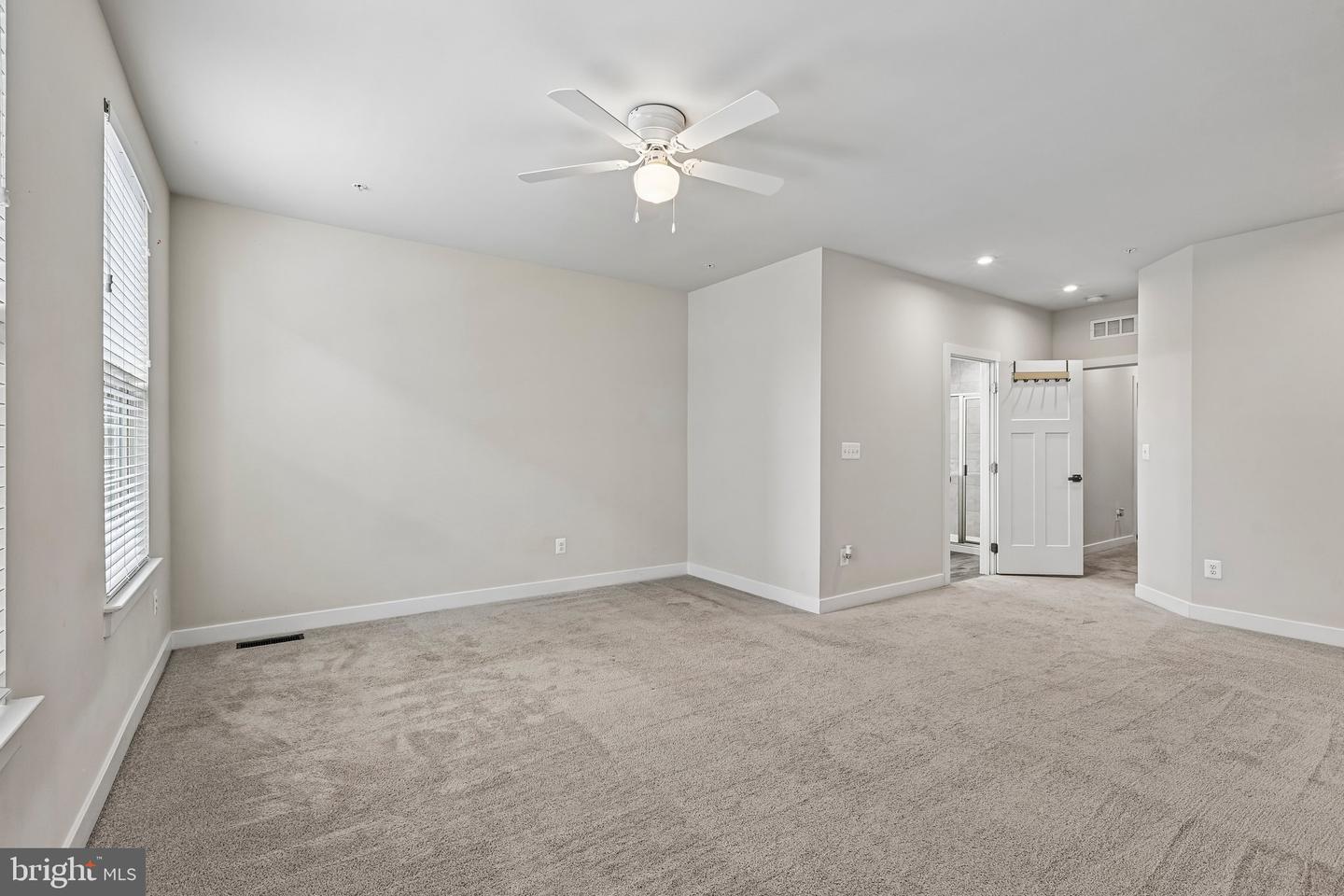 24745 Monk Meadows Ter Property Photo 29